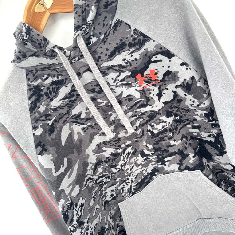Under‎ Armour Rival Fleece Hoodie Men's XL Gray Camo Orange Digital Camouflage